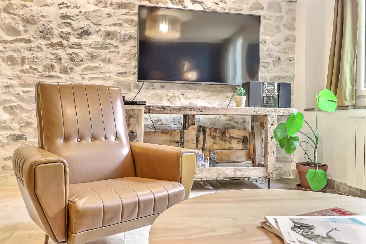Appartement Garance Ним Екстериор снимка